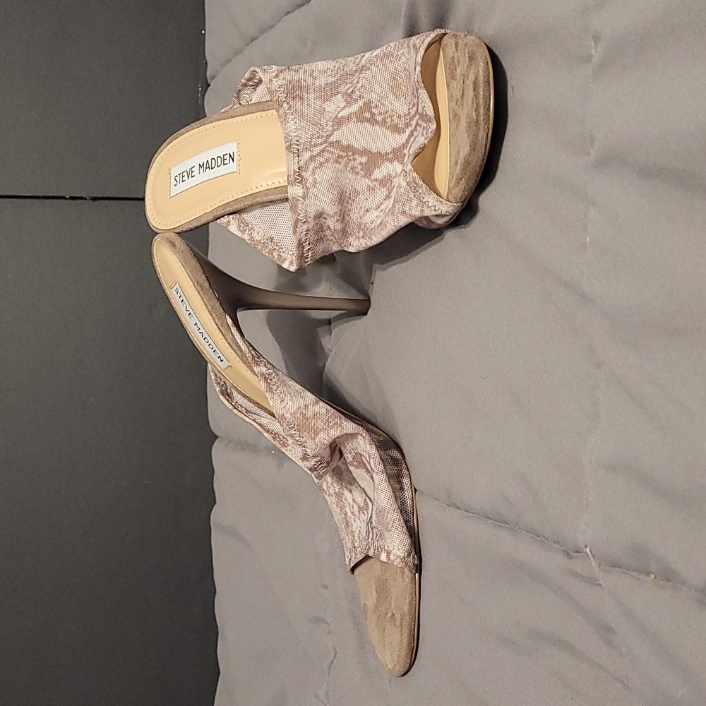 Steve Madden Snakeskin Mesh Heels